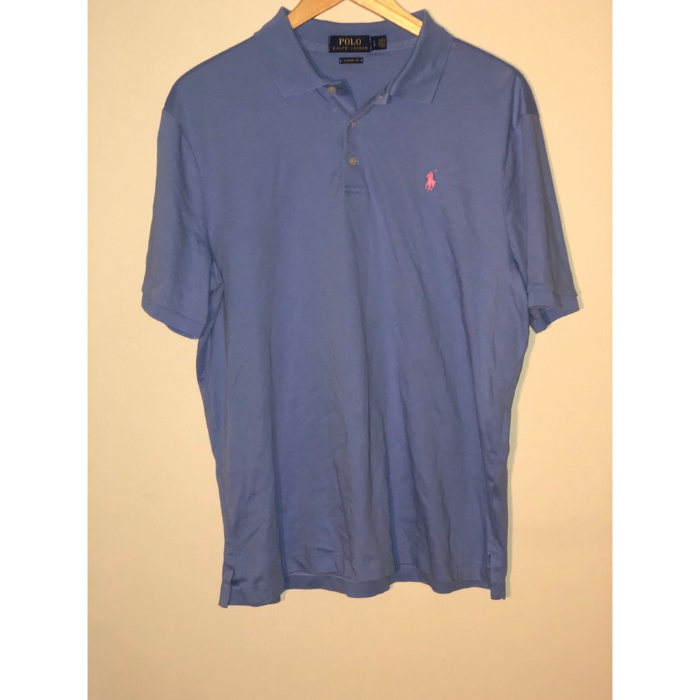 Men’s blue polo